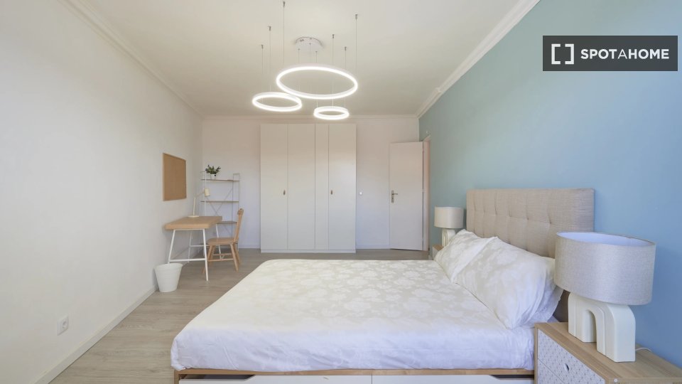 Double room Lisbon, 11 beds — photo 3