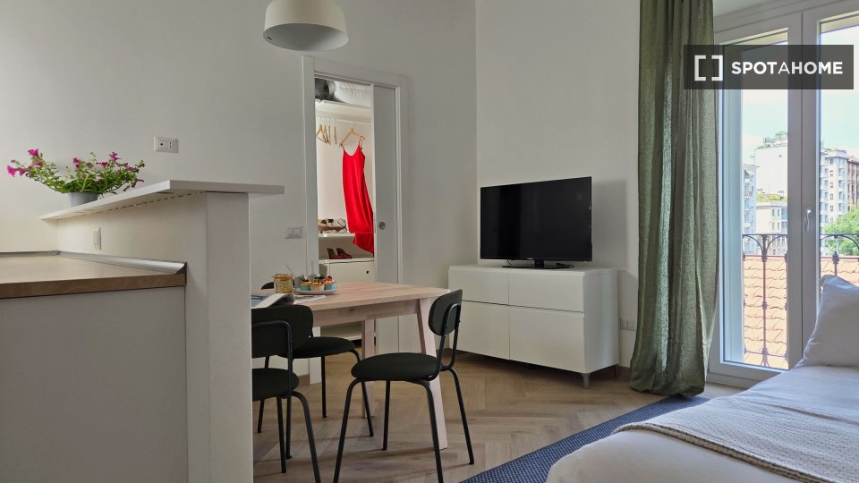 Apartment mono Milan, 40m² — photo 2