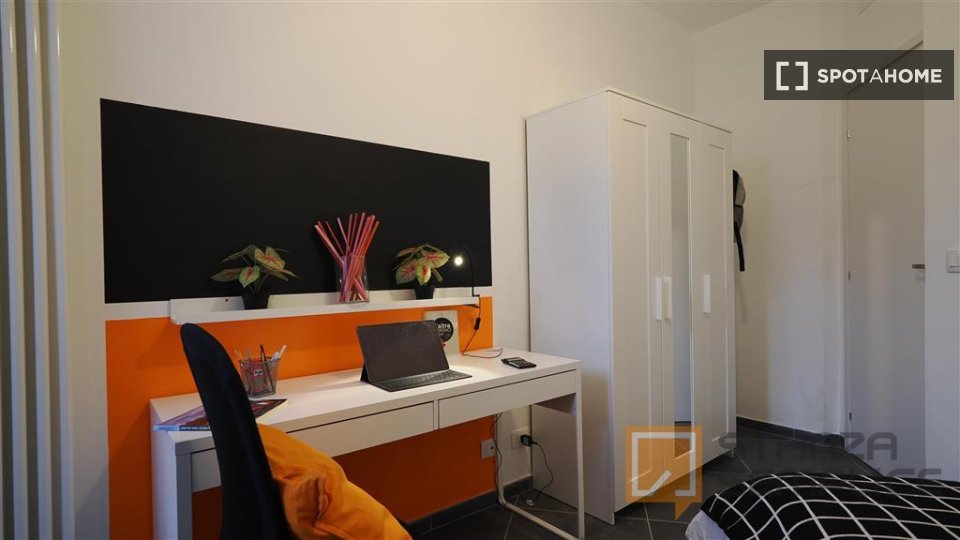 Double room Turin, 6 beds — photo 11