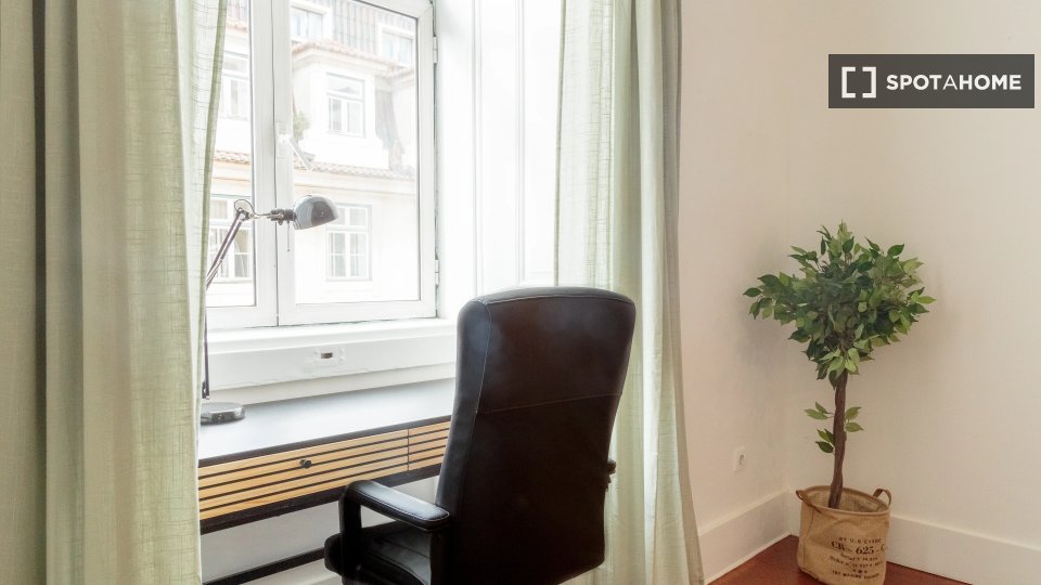 Double room Lisbon, 10 beds — photo 12