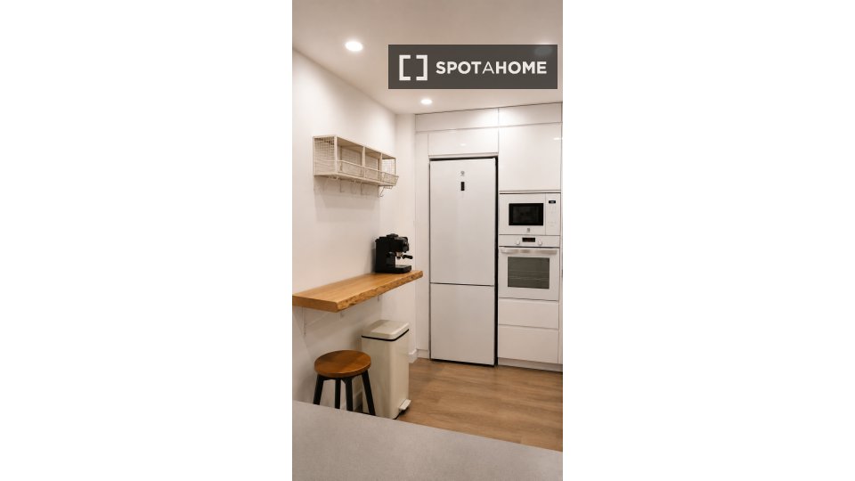 Apartment Valencia, 2 beds, 94m² — photo 4