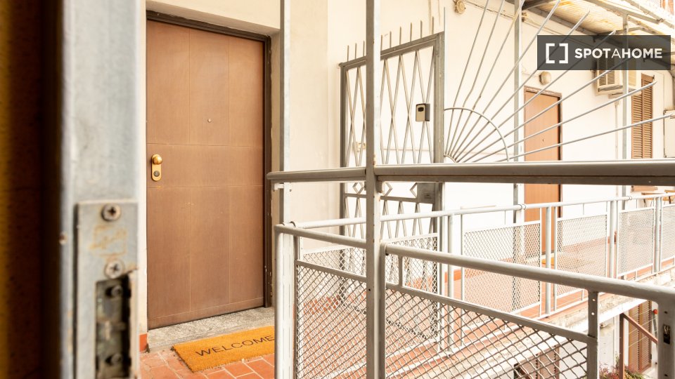 Apartment Milan, 2 beds, 75m² — photo 13