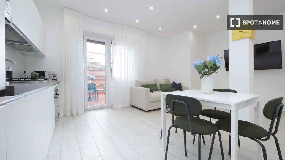Apartment Rome, 1 bed — photo 6