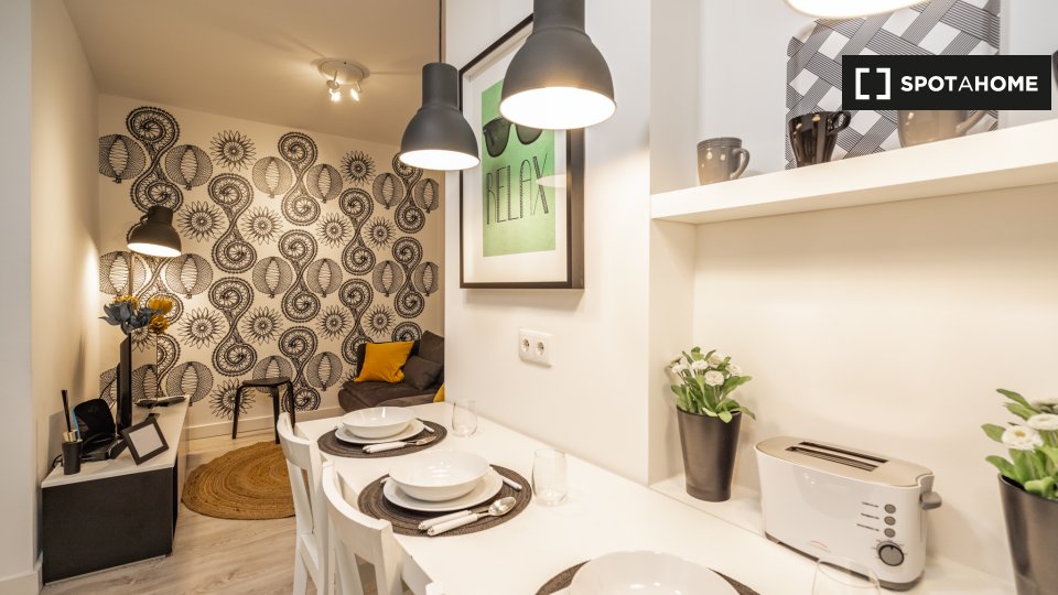 Double room Lisbon, 4 beds — photo 10
