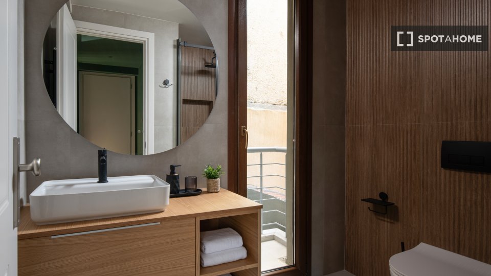 Apartment Thessaloniki, 1 bed, 60m² — photo 5