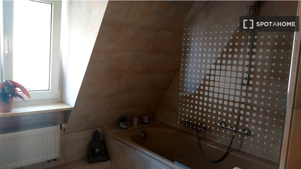 Apartment mono Stuttgart, 60m² — photo 11