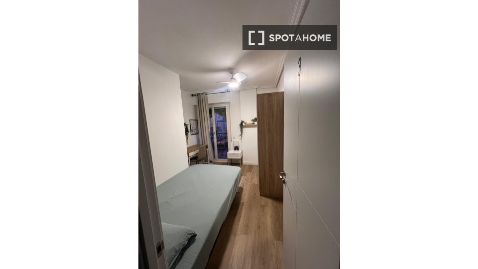 Habitación doble Madrid, 5 habitaciones — foto 2