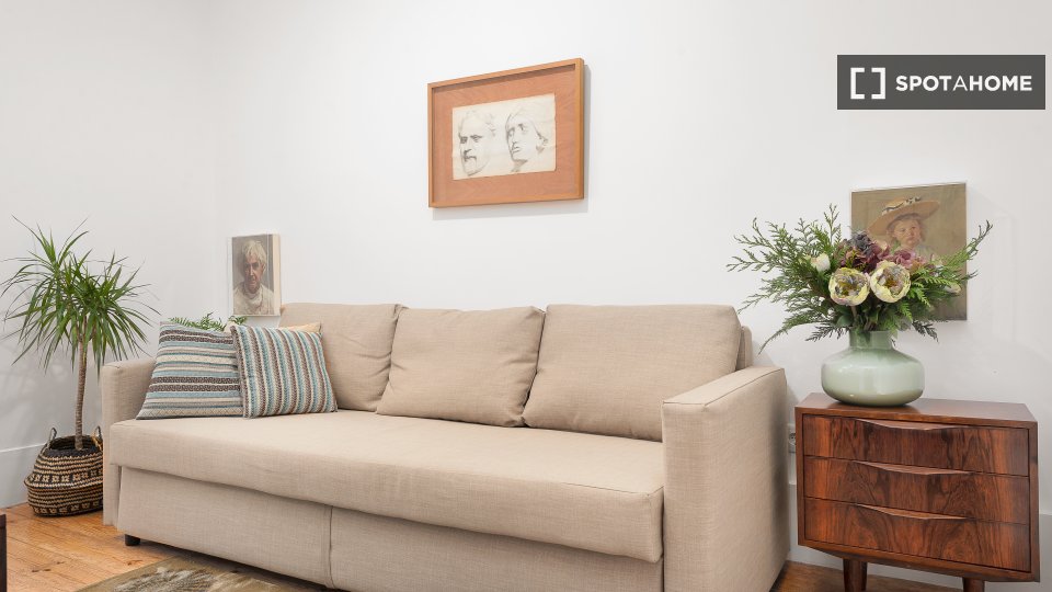 Apartment Porto, 4 beds, 60m² — photo 3