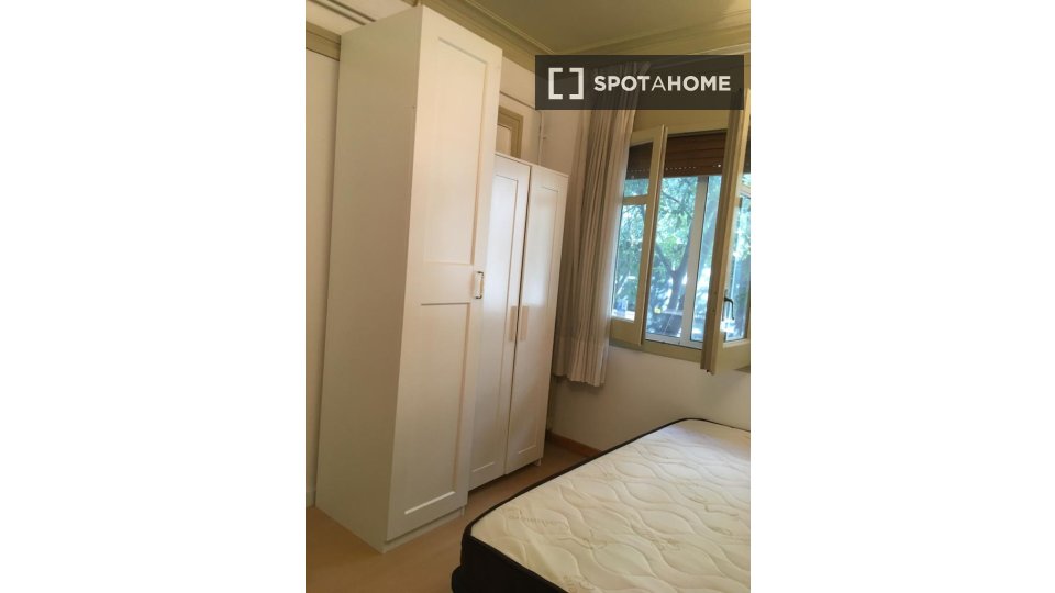 Double room Barcelona, 4 beds — photo 6