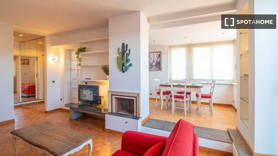 Apartment Rome, 1 bed, 84m² — photo 3