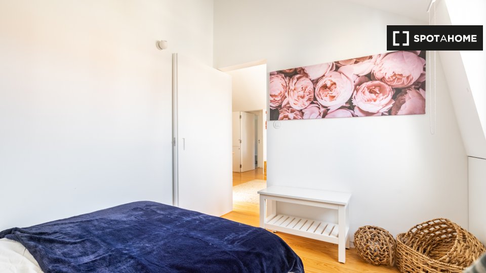 Apartment Lisbon, 2 beds — photo 15