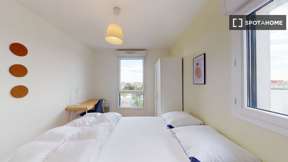 Double room Paris, 12 beds — photo 14