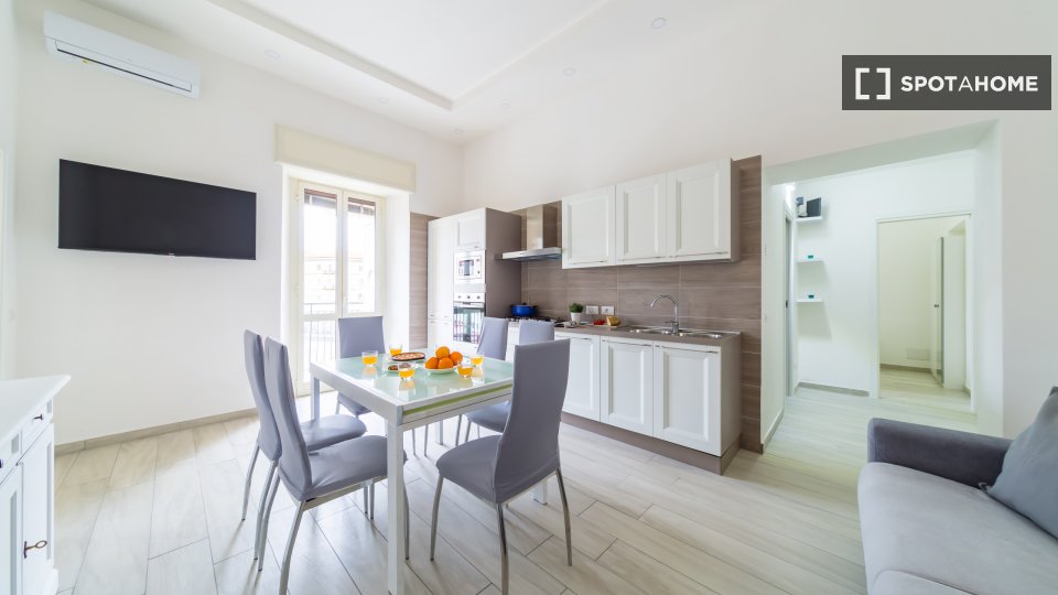 Apartment Naples, 2 beds — photo 11