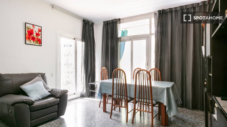 Double room Barcelona, 4 beds, 100m² — photo 12