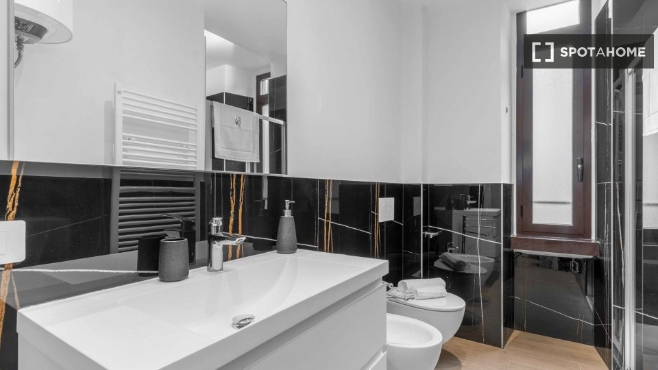 Apartment Milan, 2 beds, 80m² — photo 8