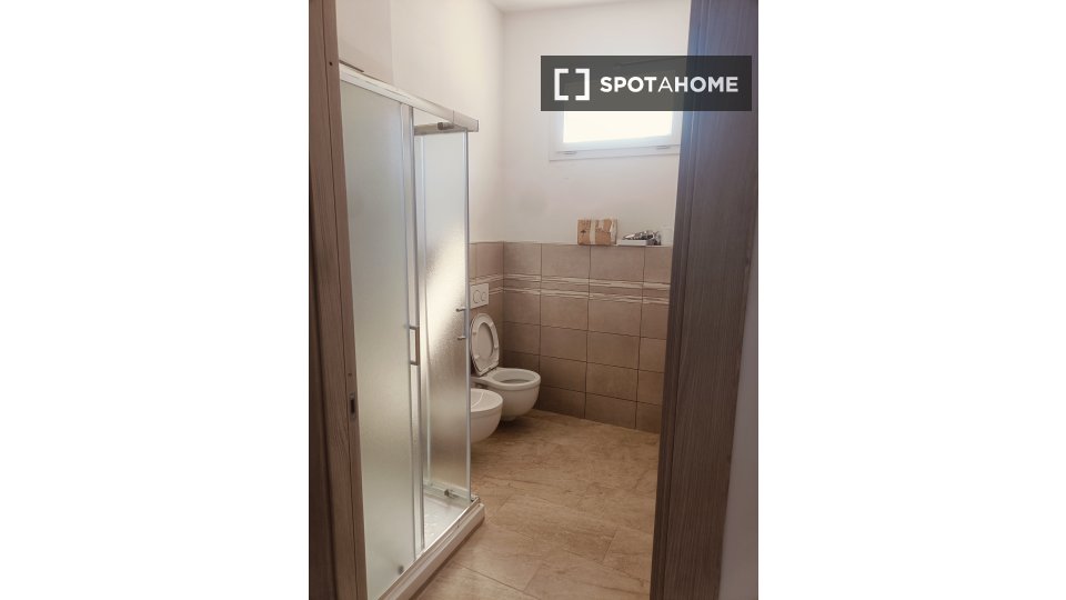 Double room Milan, 4 beds, 120m² — photo 2