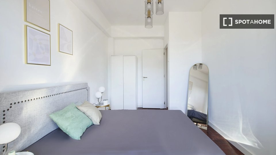 Double room Lisbon, 7 beds — photo 3
