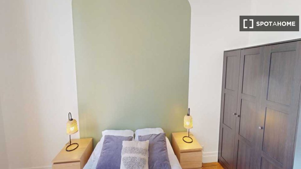Double room Paris, 9 beds, 250m² — photo 1