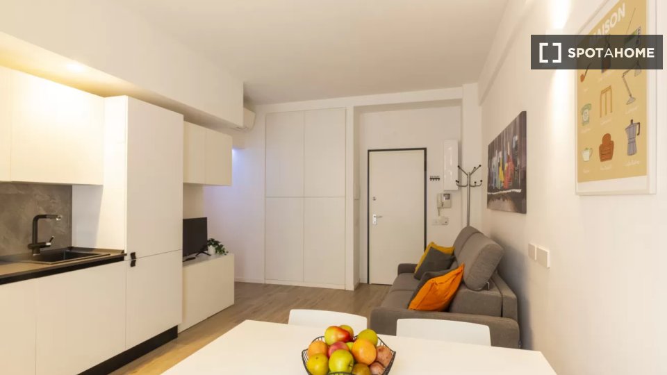 Apartment Milan, 1 bed, 50m² — photo 10