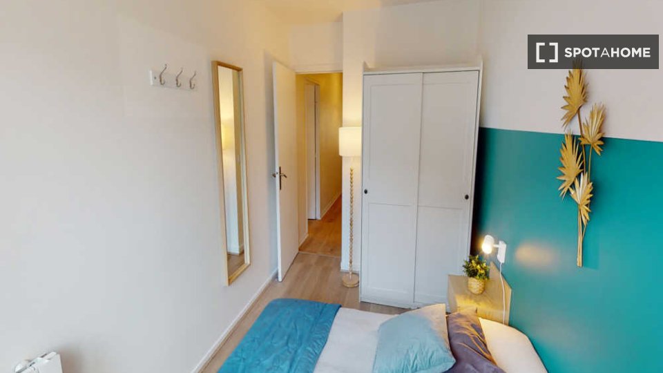 Double room Paris, 4 beds, 80m² — photo 10