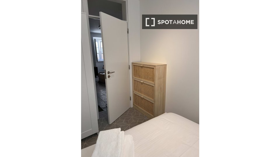 Apartment Lisbon, 1 bed, 42m² — photo 23
