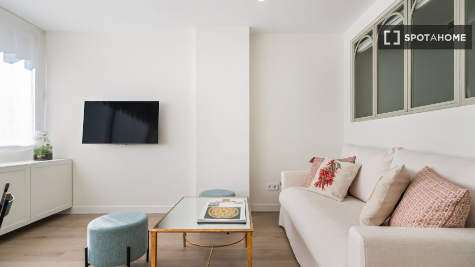 Apartment Madrid, 1 bed, 30m² — photo 13