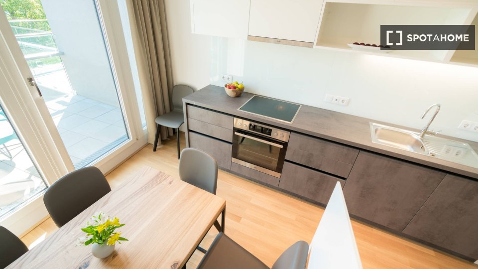Apartment Vienna, 2 beds, 79m² — photo 13