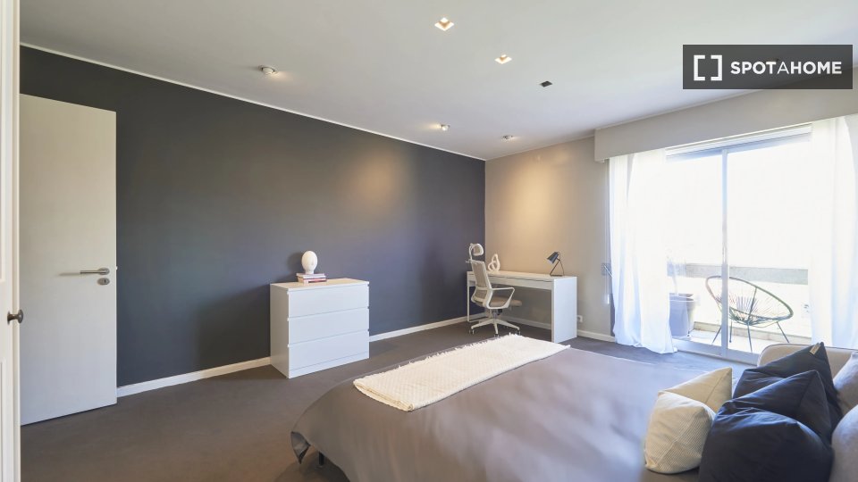 Double room Lisbon, 9 beds — photo 1