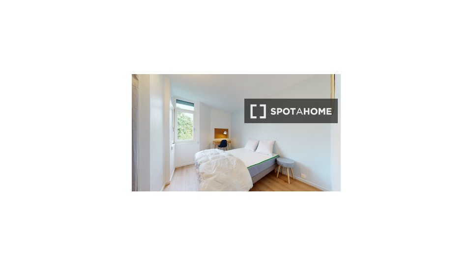 Double room Paris, 12 beds — photo 1