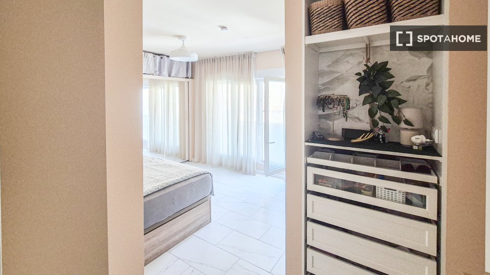 Apartment Alicante, 3 beds, 125m² — photo 17