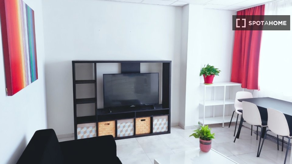 Apartment Brussels, 1 bed, 65m² — photo 1