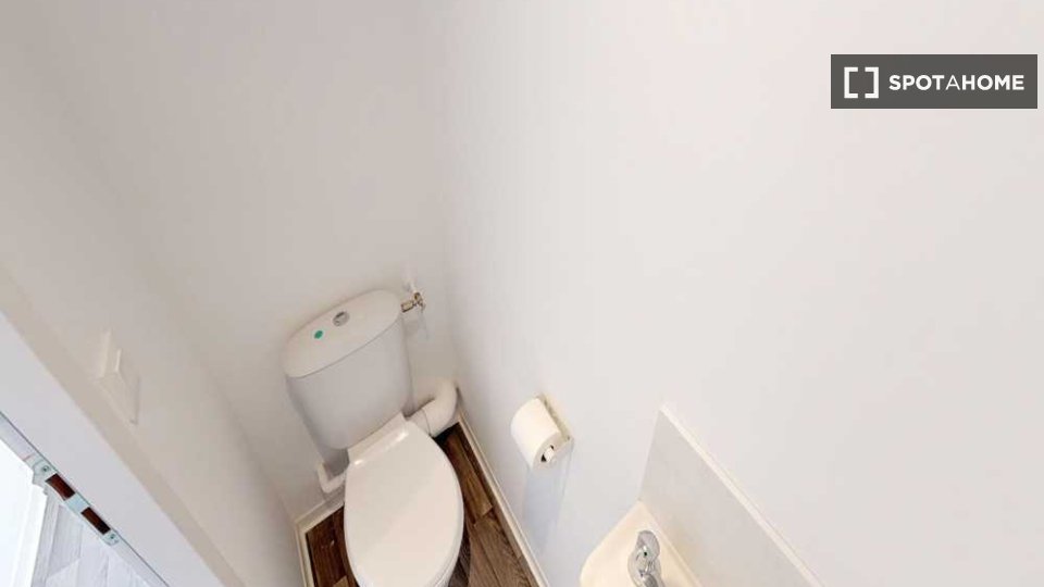 Double room Lille, 4 beds, 80m² — photo 7