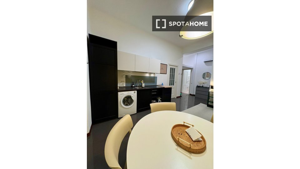 Apartment Milan, 1 bed, 55m² — photo 1