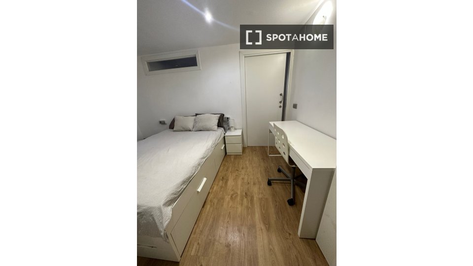 Apartment Barcelona, 1 bed, 35m² — photo 7