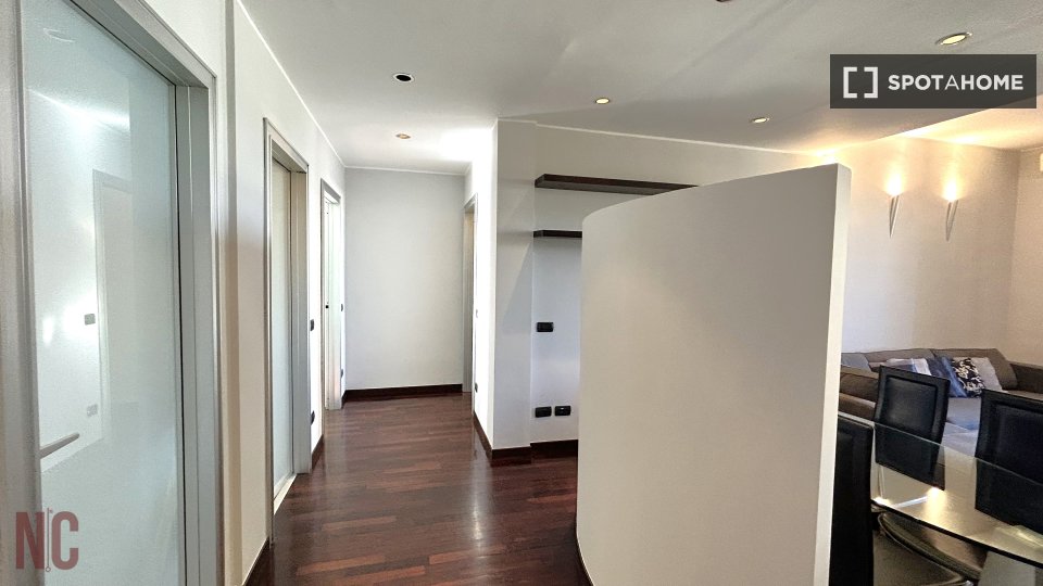 Apartment Milan, 2 beds, 100m² — photo 2