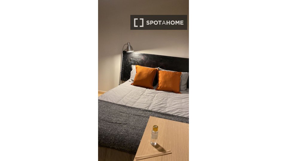 Double room Madrid, 4 beds — photo 44