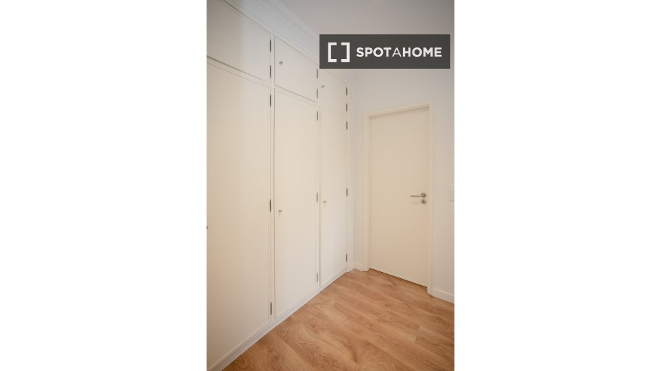 Apartment Porto, 3 beds, 115m² — photo 15