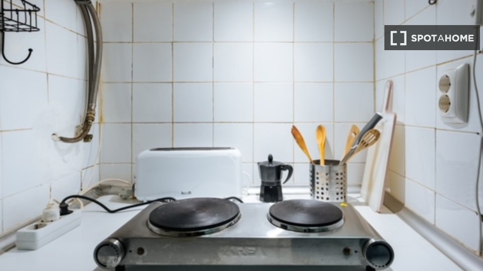 Apartment Lisbon, 1 bed — photo 3