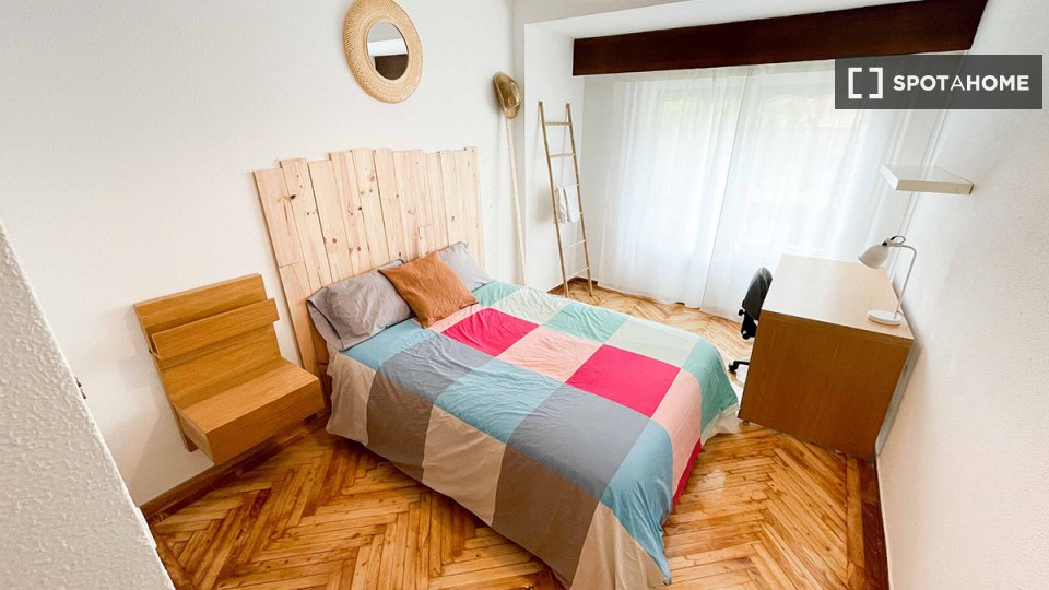 Double room Madrid, 7 beds — photo 2