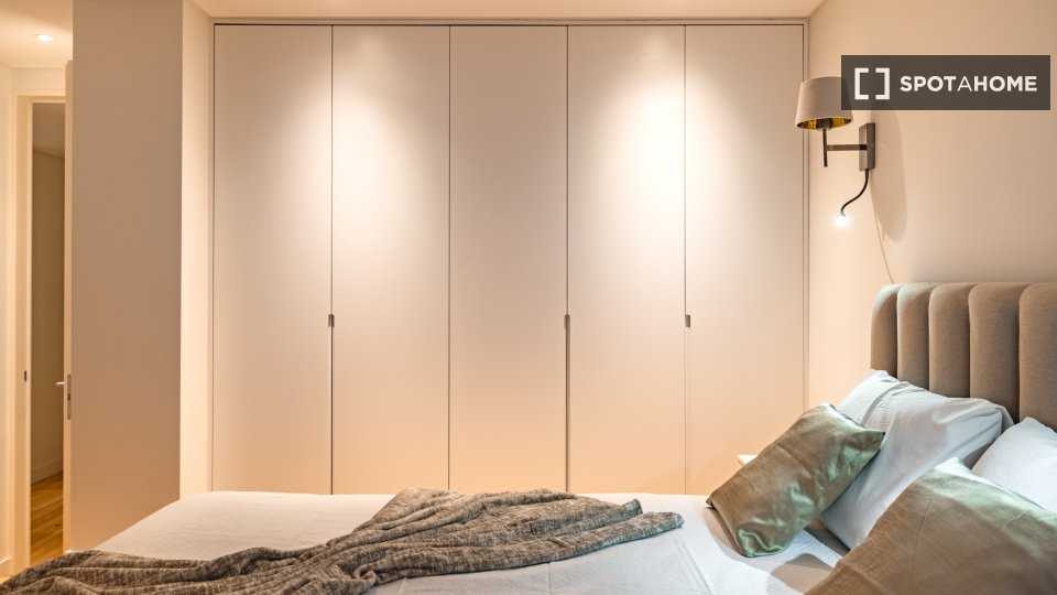 Apartment mono Lisbon, 62m² — photo 11