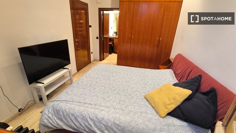 Double room Barcelona, 5 beds, 650m² — photo 12