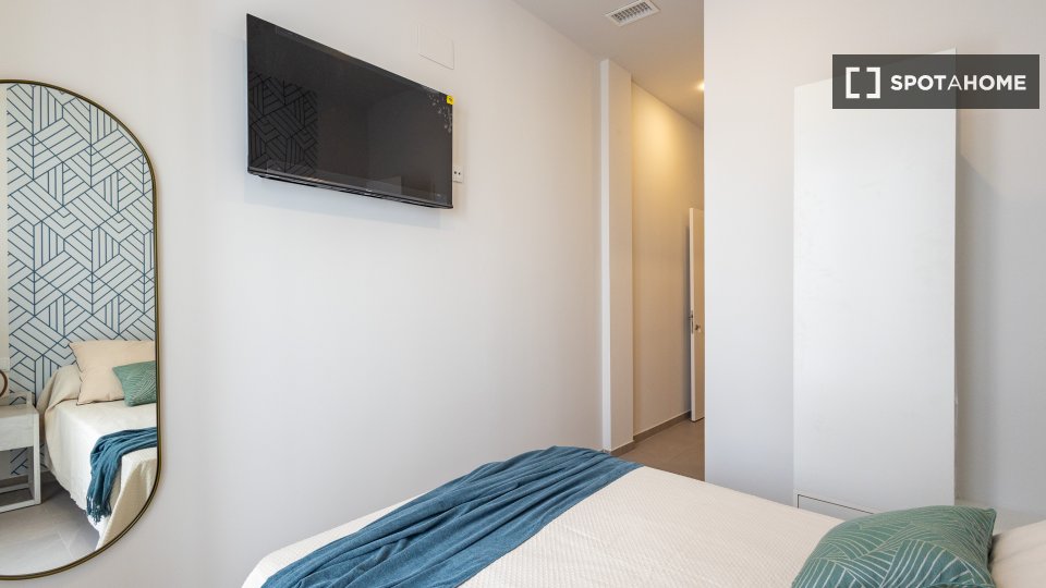 Chambre double Valence, 4 chambres, 133m² — photo 29