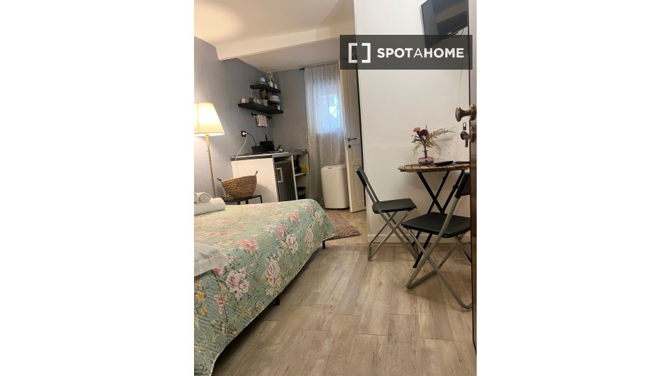Apartment mono Rome — photo 4