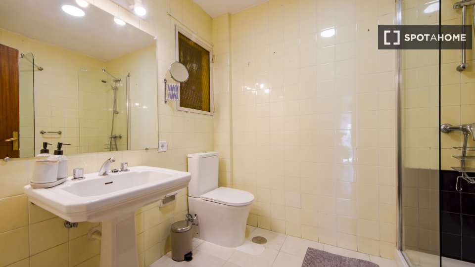 Camera doppia Madrid, 7 camere — foto 4
