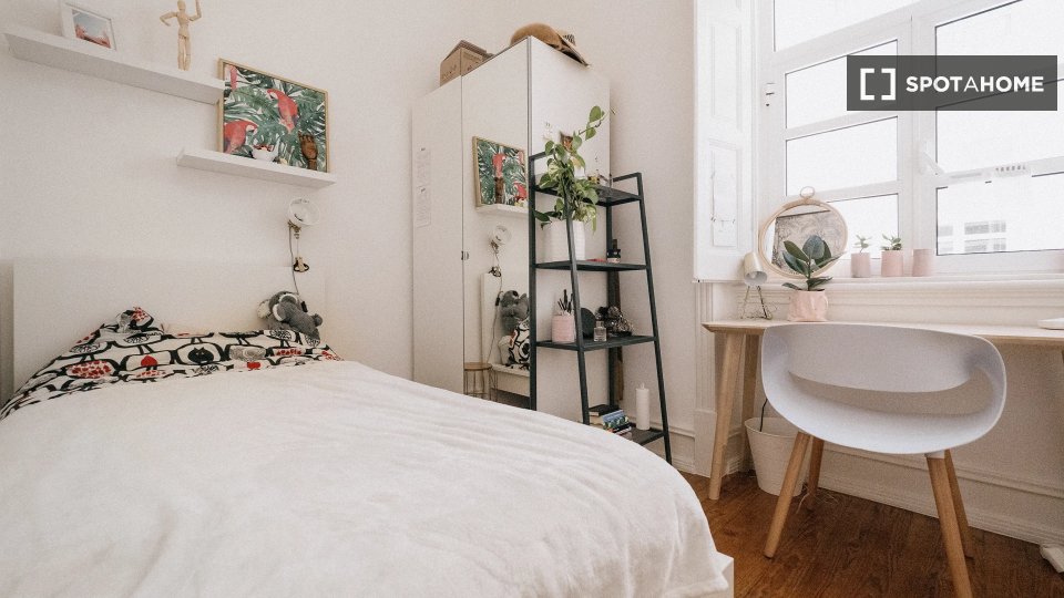 Double room Lisbon, 7 beds — photo 4