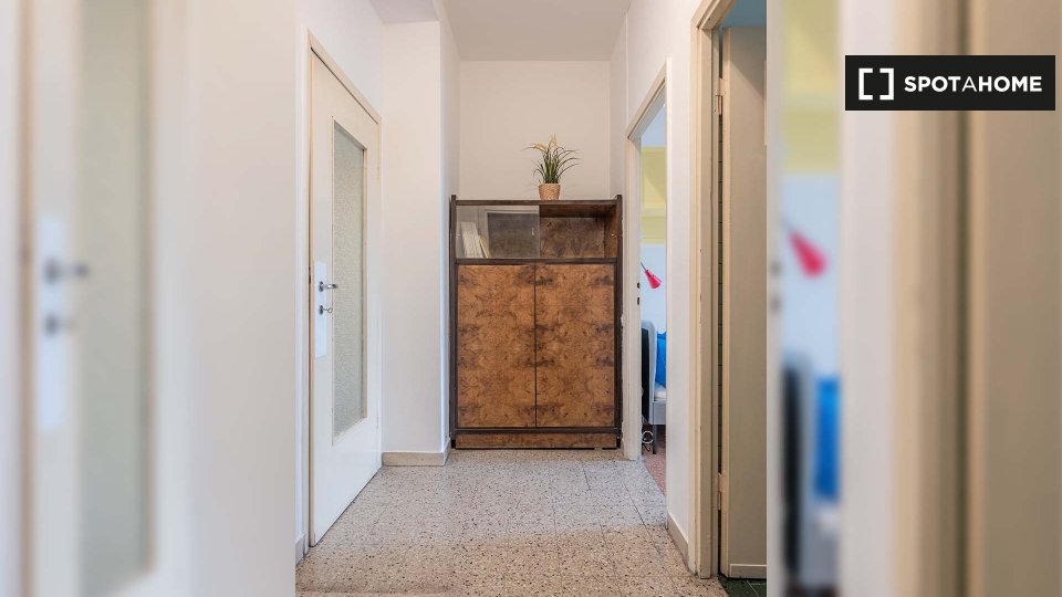 Double room Milan, 4 beds, 90m² — photo 3