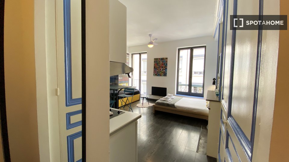 Apartment mono Lyon — photo 1