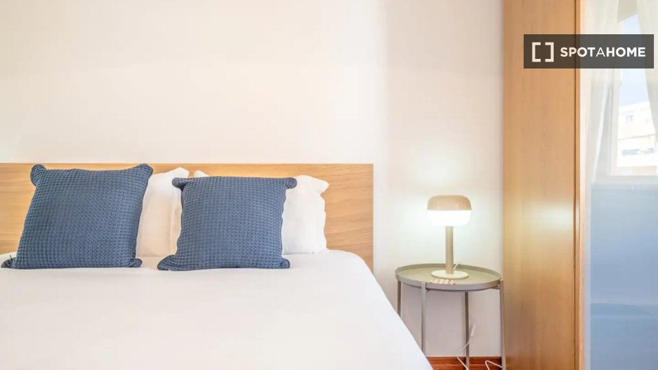 Apartment Lisbon, 1 bed — photo 16