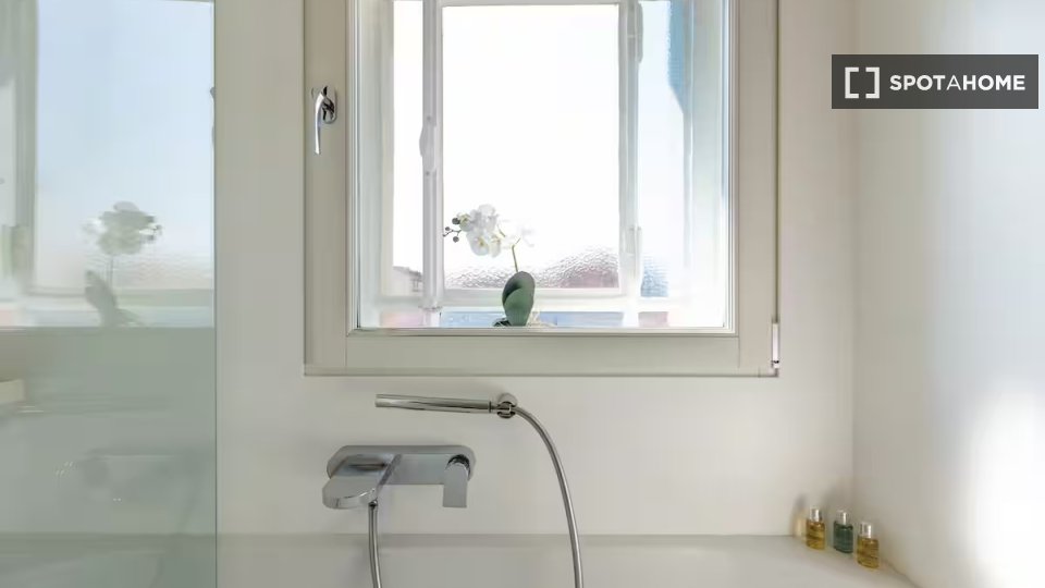 Apartment Milan, 1 bed — photo 17
