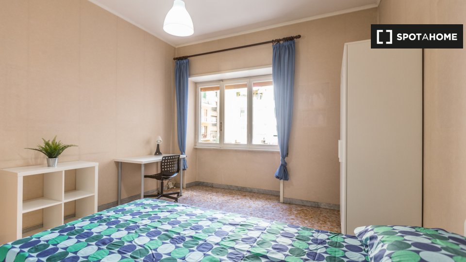 Double room Rome, 4 beds — photo 4
